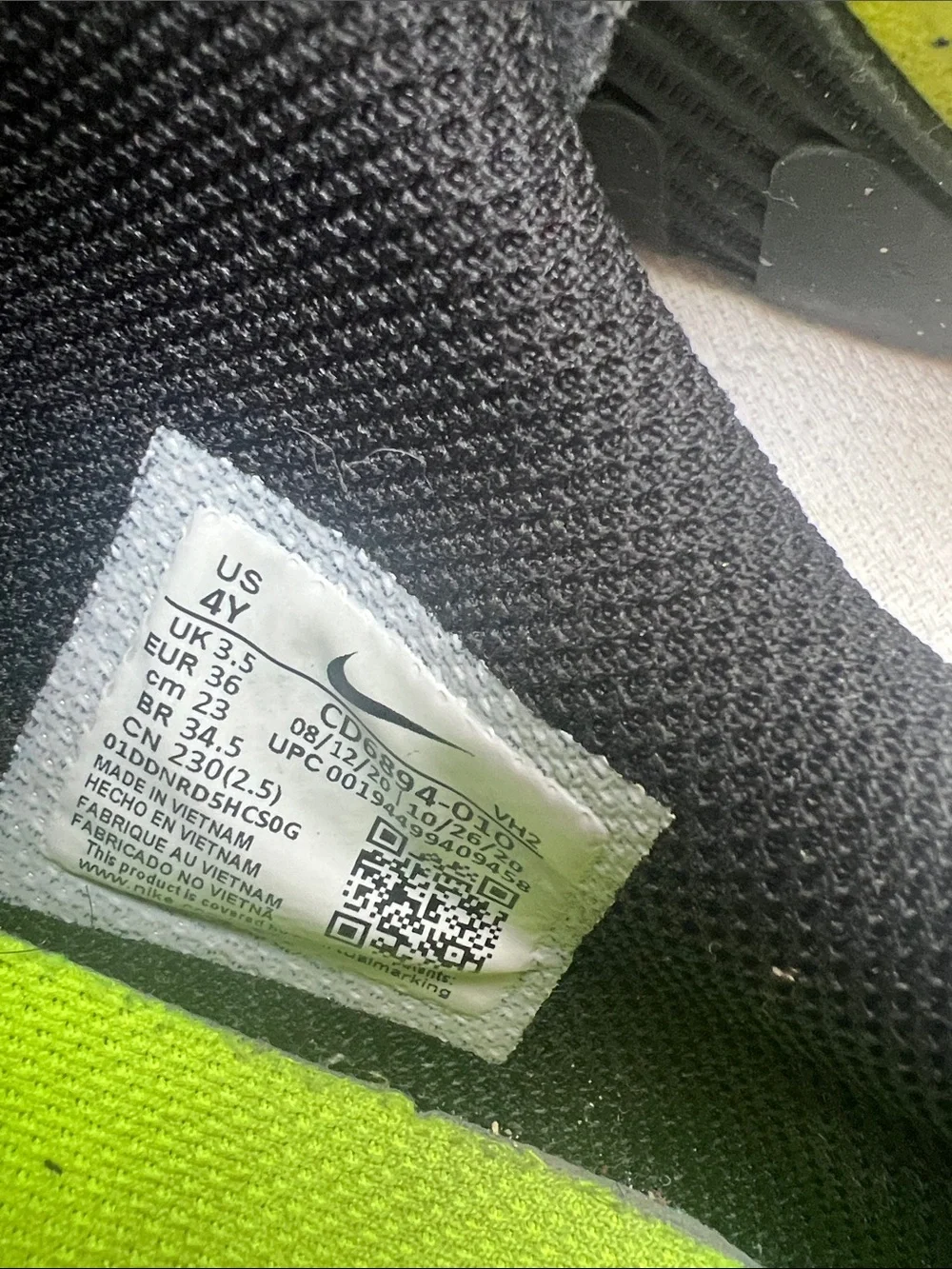 Nike Airmax Black Sneakers with Neon Green Accents
